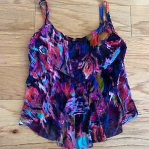 St. Tropez Mesh 3-Tiered Tankini Swimsuit Top Only size 6